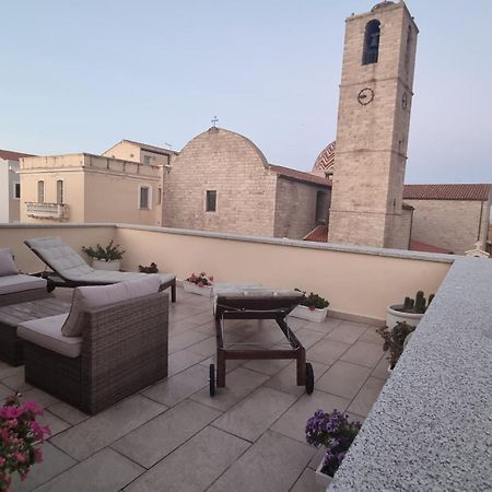 La Casa Del Pittore Olbia Exteriör bild